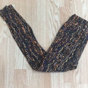OS Lularoe leggings